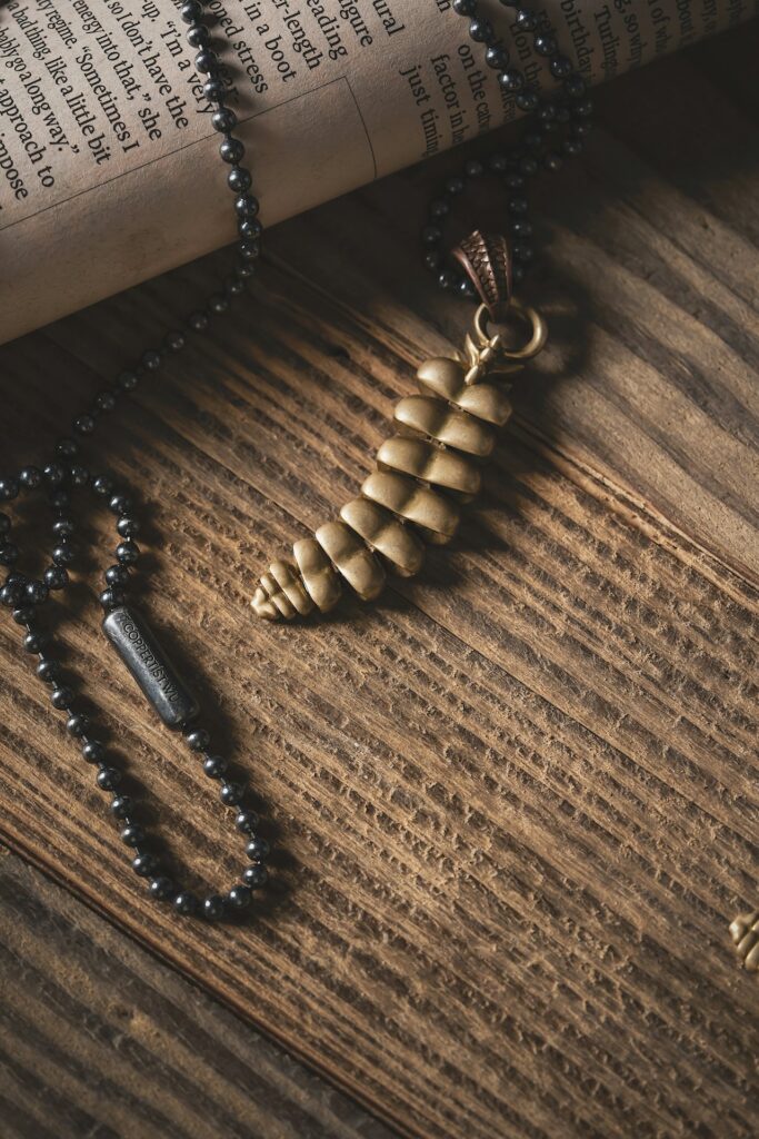 Collier Choker con Pietra Nera